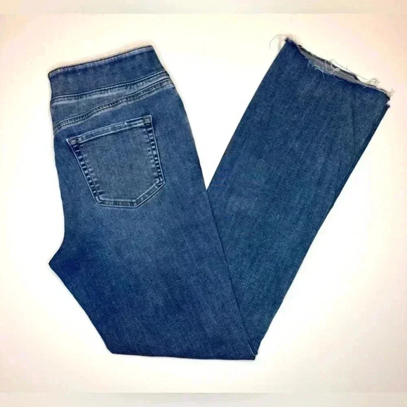 M Jeans By Maurices Women’s Original Fit high Rise Slim boot Size- M - Picture 8 of 10